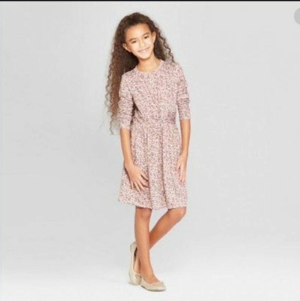 2/$35 🌿 Dusty Pink Floral Knit Long Sleeve Dress
